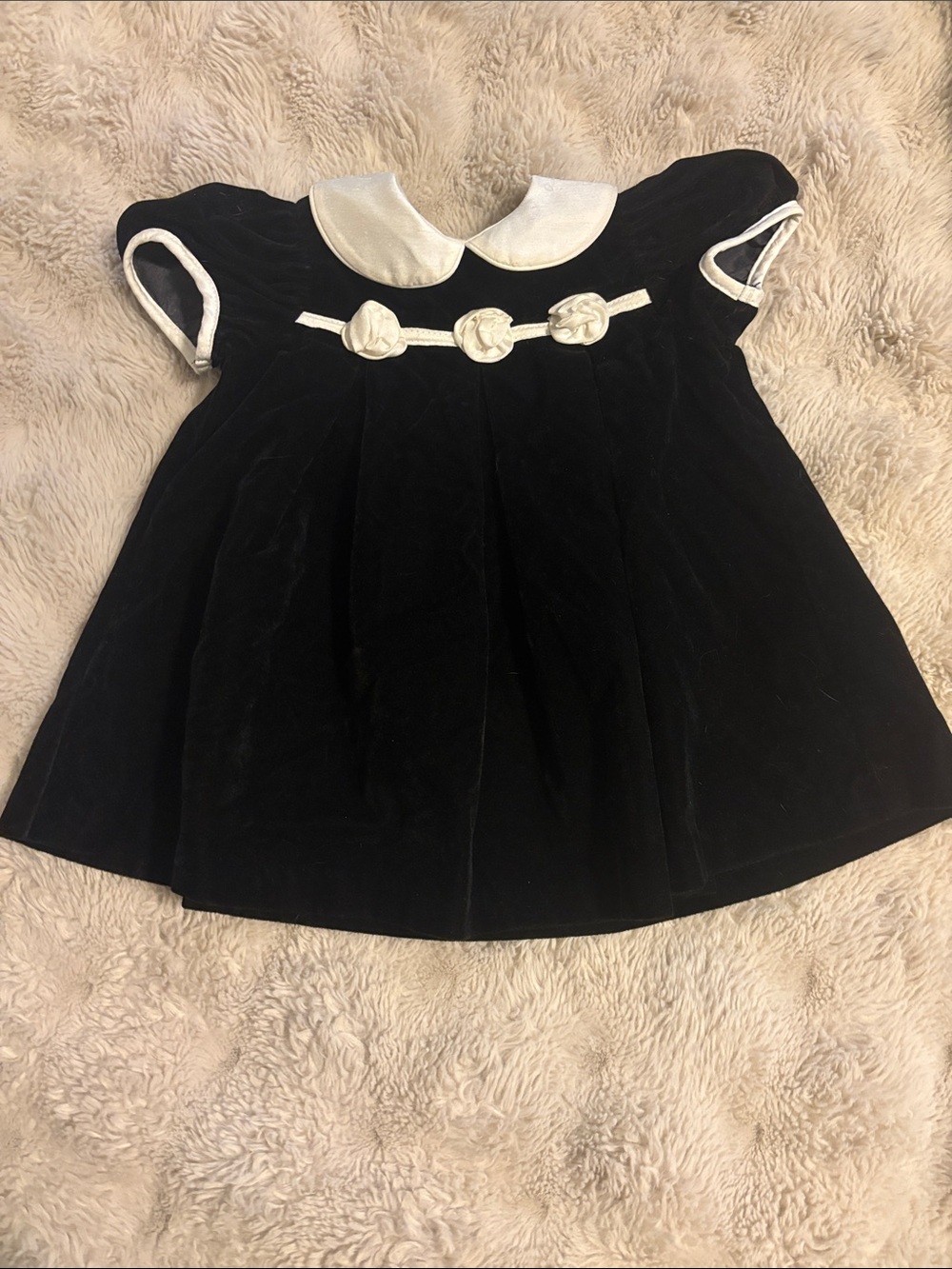 Vintage Black Girls Dress with White Peter Pan Collar